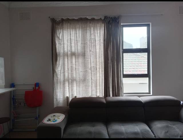 2 BEDROOM FLAT FOR SALE IN UMBILO